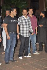 Salman Khan at Baba Siddique_s Iftar party in Taj Land_s End,Mumbai on 29th July 2012 (11).JPG